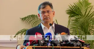 ‘দুই-তৃতীয়াংশ মেজরিটির সরকারের ভিত্তি অত্যন্ত শক্তিশালী’—পুলিশের উদ্দেশে আরও যা বললেন স্বরাষ্ট্রমন্ত্রী